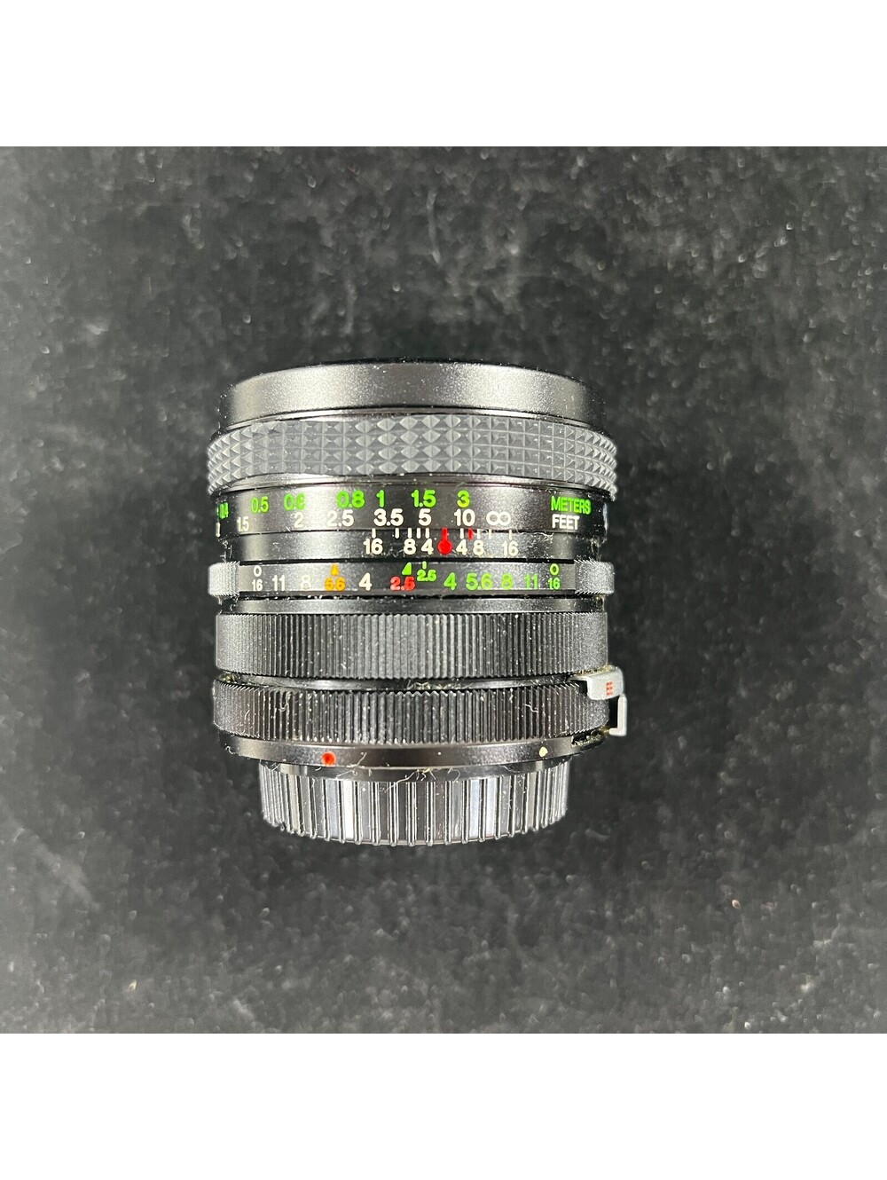 Vivitar 28mm f/2.5 Auto Wide-Angle Camera Lens with Cap